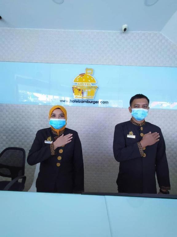 Hotel Zamburger Plaza Mahkota Malakka Dış mekan fotoğraf