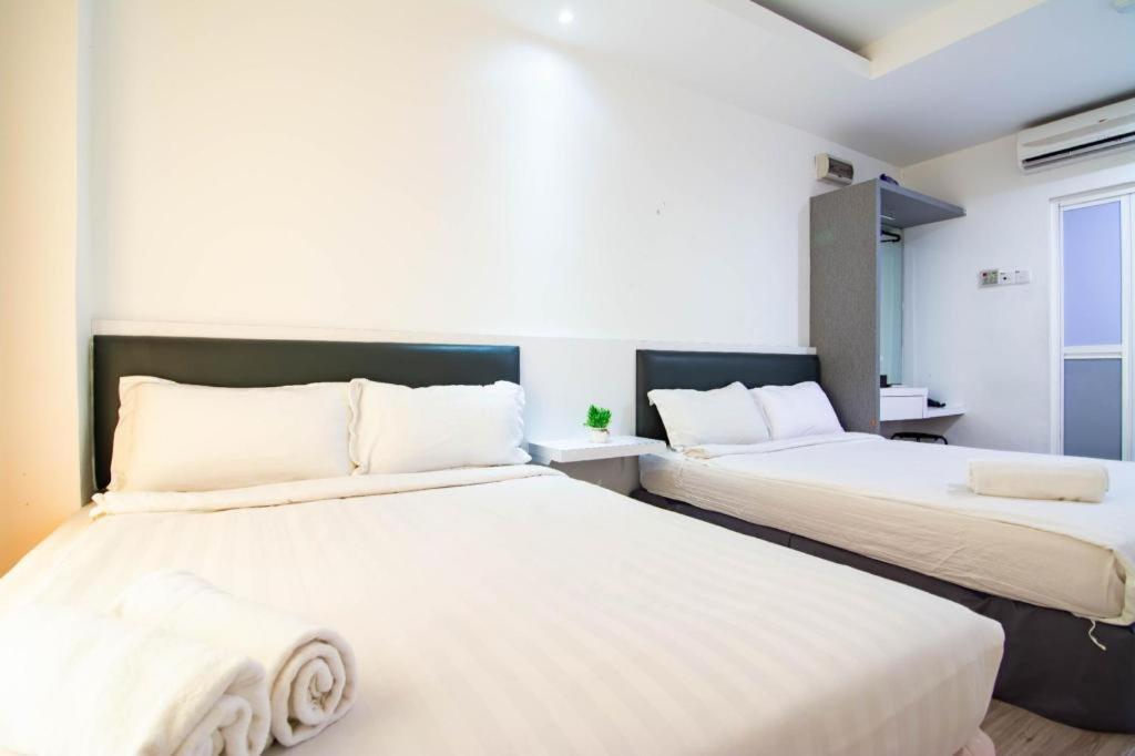 Hotel Zamburger Plaza Mahkota Malakka Dış mekan fotoğraf
