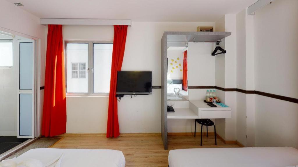Hotel Zamburger Plaza Mahkota Malakka Dış mekan fotoğraf