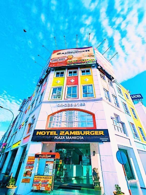 Hotel Zamburger Plaza Mahkota Malakka Dış mekan fotoğraf